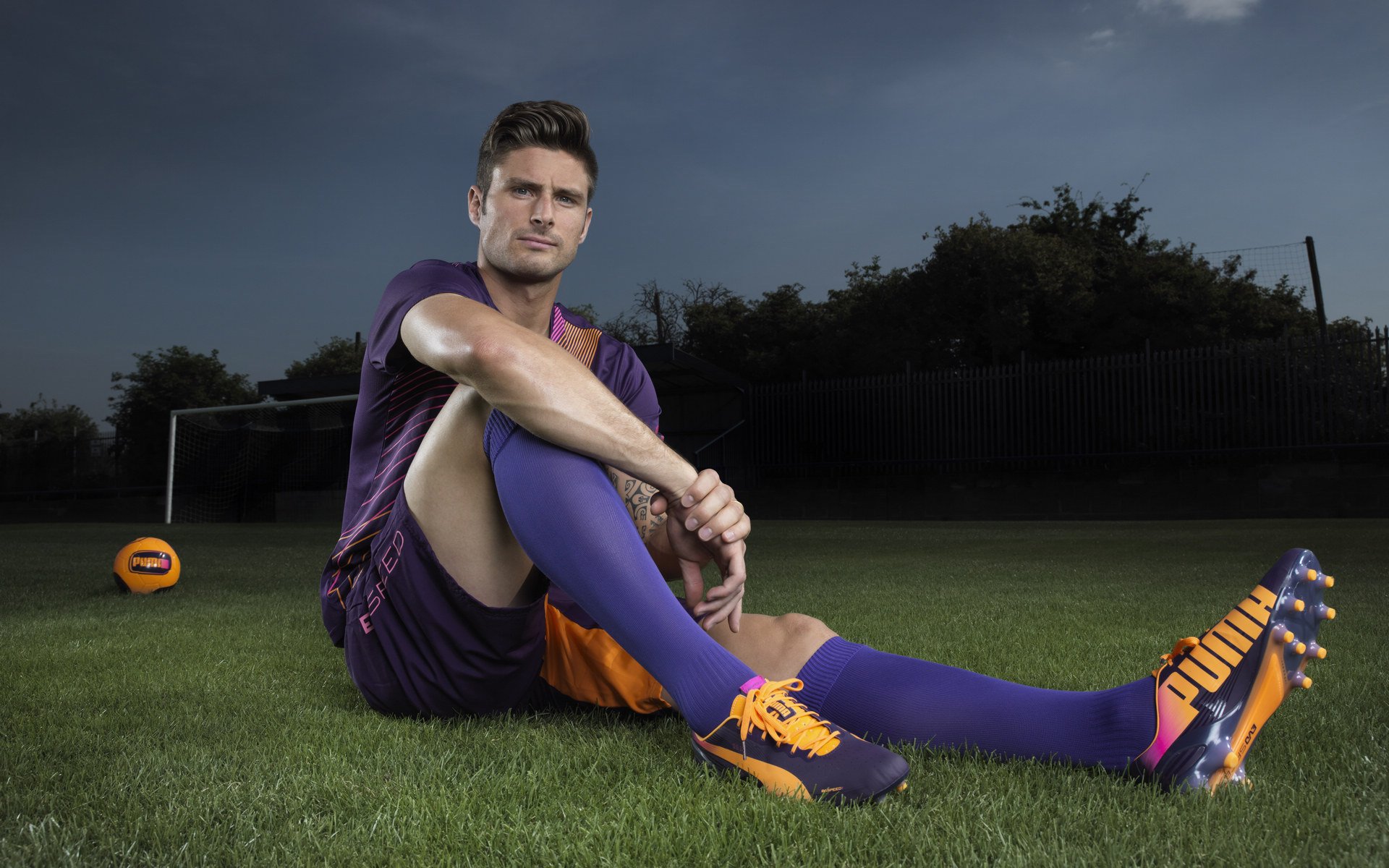 米兰双雄迎来关键战役，争夺意甲冠军